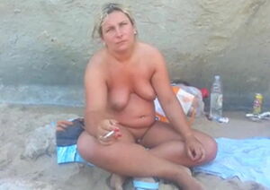 beach nudist girls